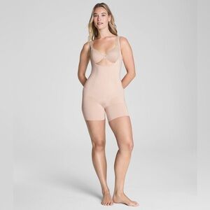 SPANX Beige Shapewear Bodysuit Open Bust Mid Thigh OnCore Size XL Sculpt Nude